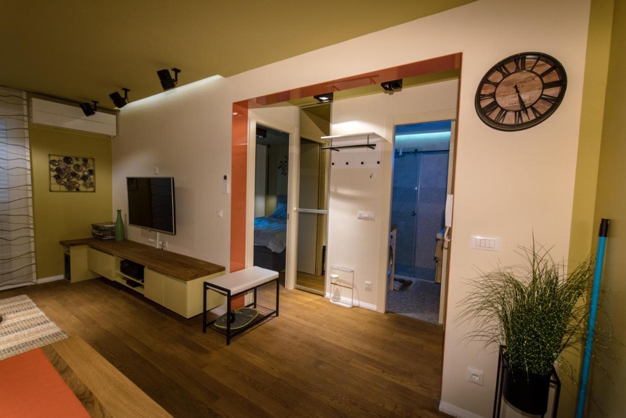 The Wall Apartment Zára Kültér fotó
